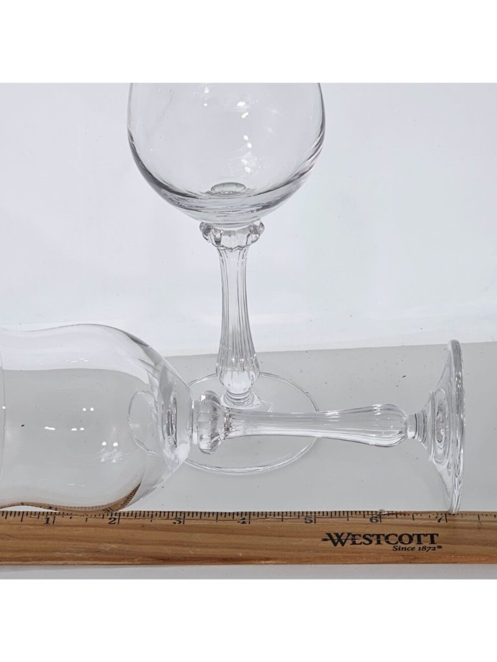 4 Mikasa Ardmore Wine Glasses 7" ribbed stem fine crystal fluted rim Germany - Picture 5 of 11